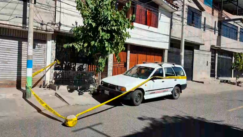 AUTO BLANCO